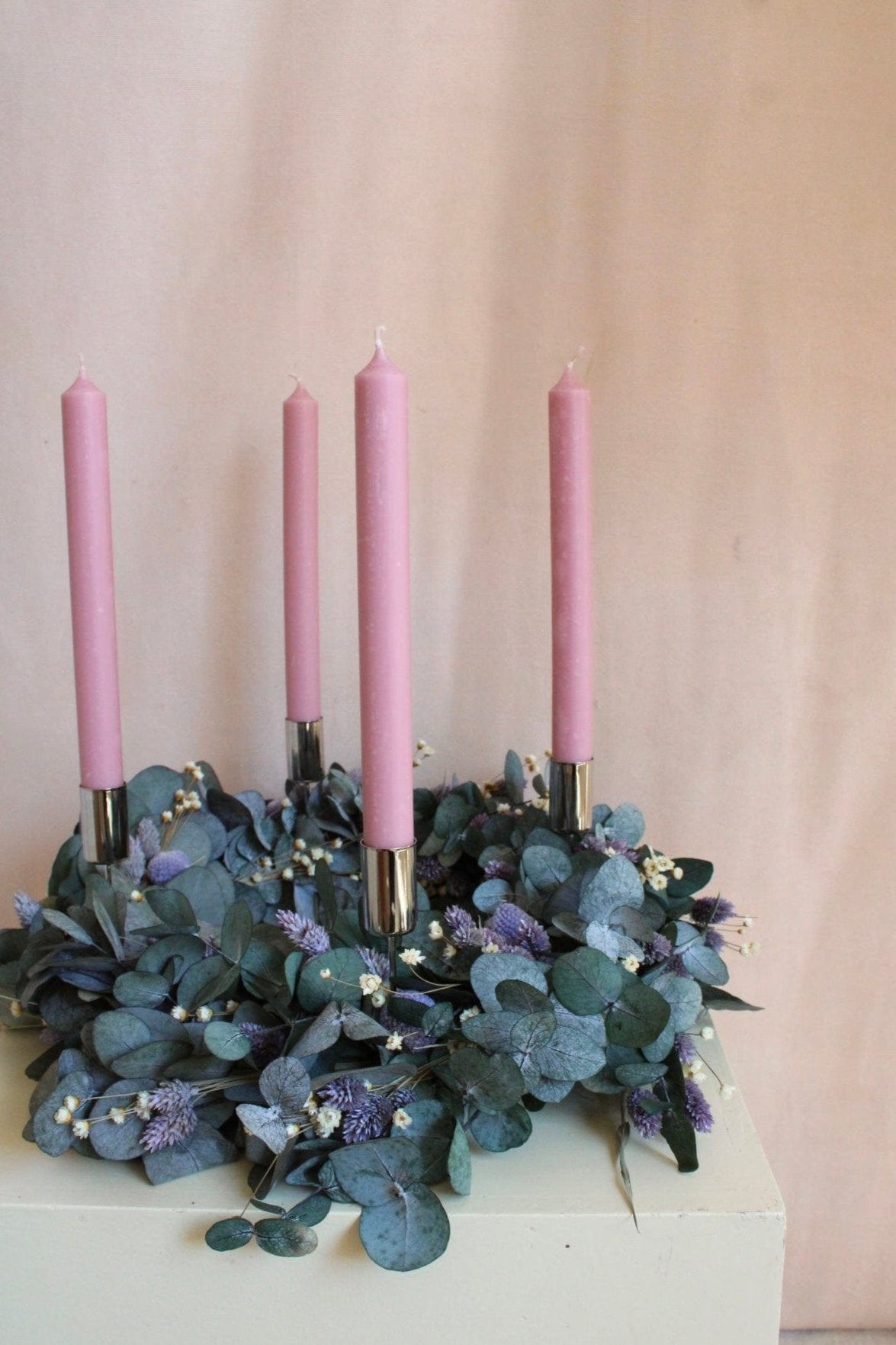 Vasenglück Trockenblumenkranz PRE-ORDER | Adventskranz Trockenblumen | Eukalyptus Lila